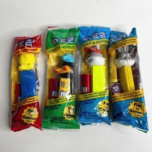 Vintage Pez Dispenser Looney Tunes Bugs Bunny Tweety Daffy Duck Sealed